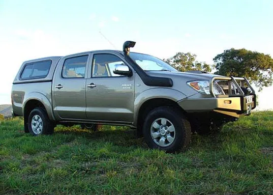 Safari Schnorchel für HILUX D4D AB BJ.05-'11 SS120R