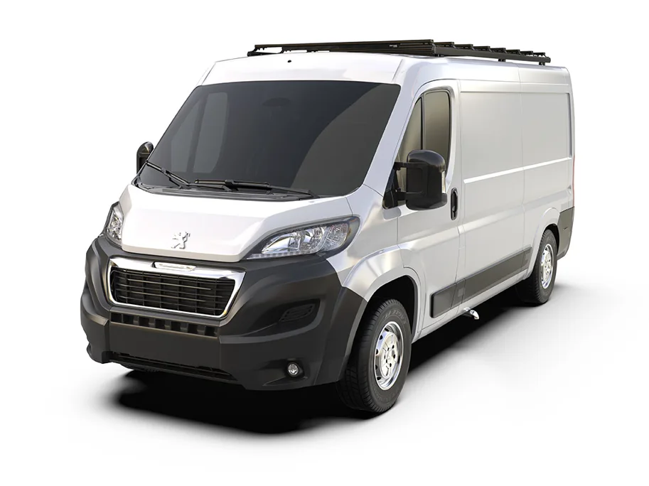 Front Runner - Peugeot Boxer (L2H1 / 136in WB / Niedriges Dach) (2014 - Heute) Slimpro Dachträger Kit