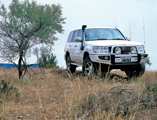 ARB Sahar abar Toyota Land Cruiser J100 Ifs. Oh. Bügel Bis '02.Ohne Nebelscheinwerfer