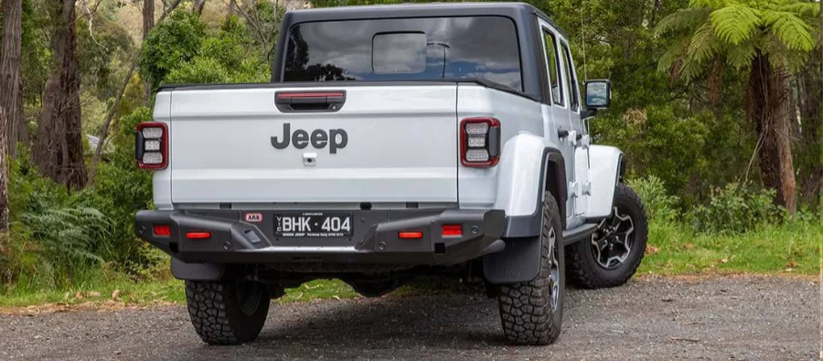 ARB Heckstossstange Jeep Gladiator JT Usa Spec. mit Parksensoren