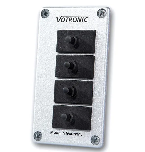 Votronic Sicherungspanel mit 4 Sicherungsautomaten