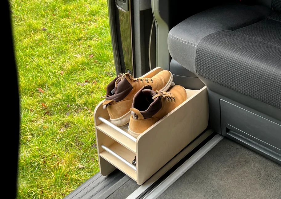 Schuhregal für VW Bus T5 T6 und T6.1 Naturholz