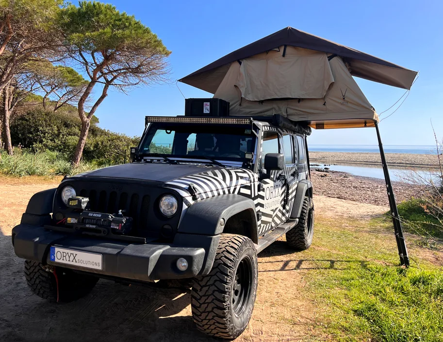 Motorhauben-Solarmodul „ORYX“ (100W) flexibel für Jeep Wrangler JK