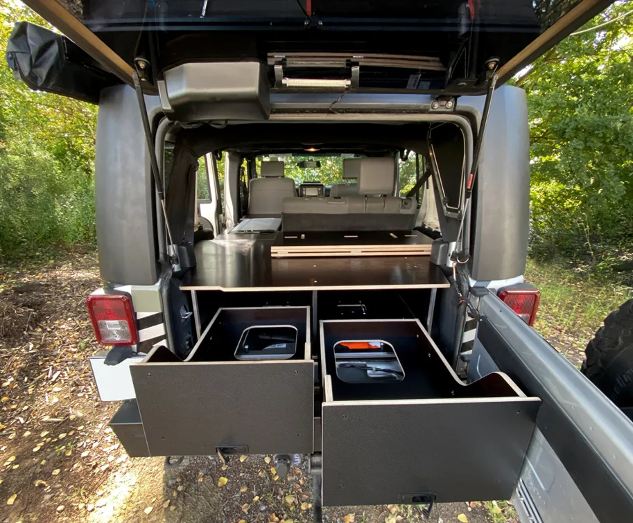 Möbel-Innenausbau-System „Yosemite JK“ passend für Jeep Wrangler JK