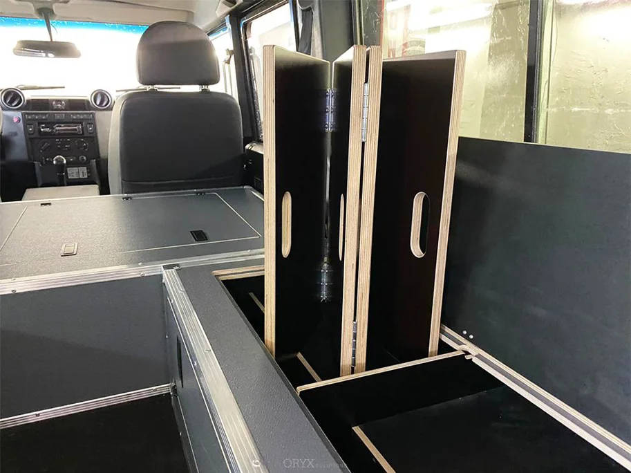 Bett-Einlagebrett für Defender 90 und 110