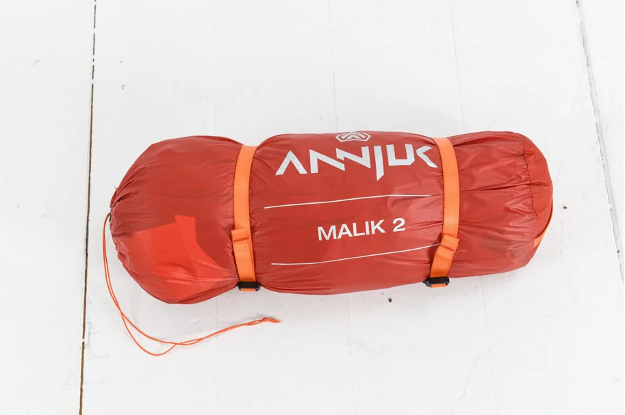 Annjuk Malik 2, 2 Personen Zelte