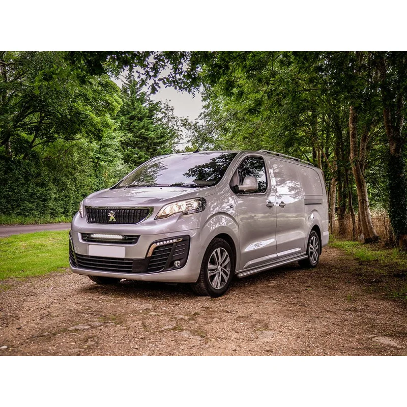 Kühlergrill Kit Peugeot Expert (16-23), Opel Vivaro (2019-) für LAZER Linear-18 Double ECE