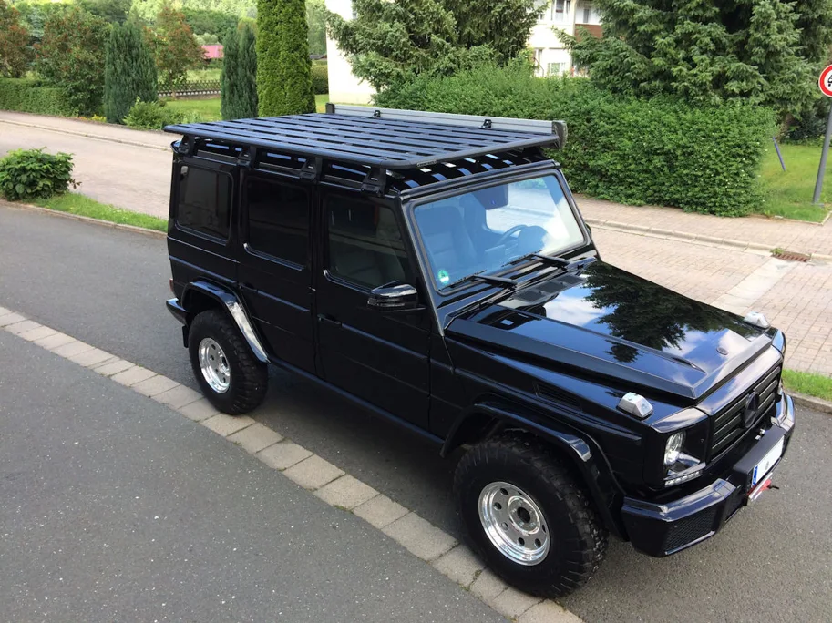 Rhino Rack Pioneer Plattform 2528x1586 mm, für Mercedes G, inkl. 4 Fusssätze