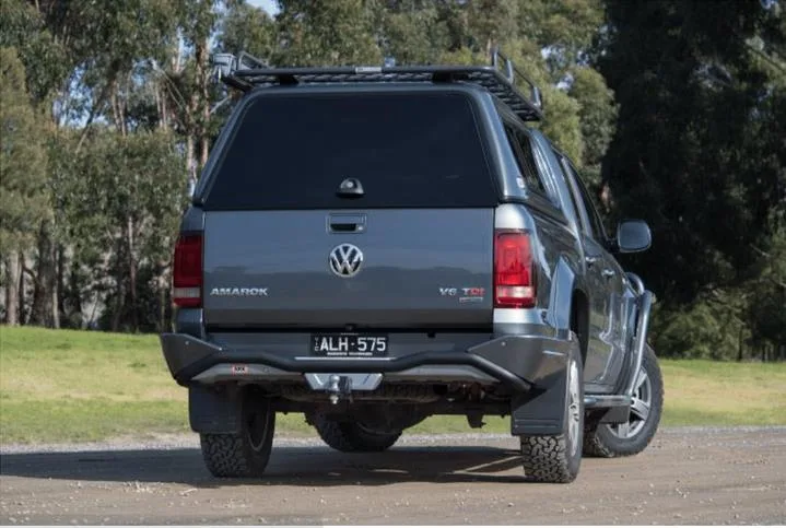 ARB Sum mit Heckstossstange VW Amarok bis 23. schwarz Pulverbeschichtet